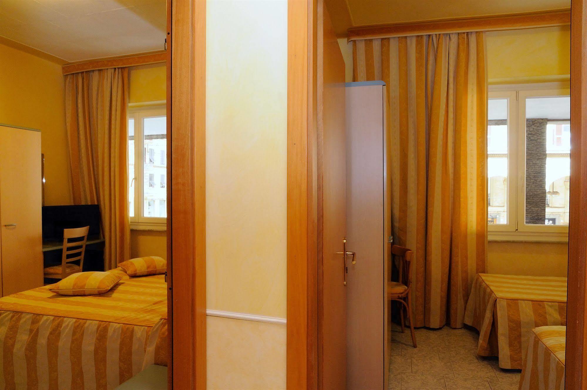 Hotel Corallo La Spezia Luaran gambar